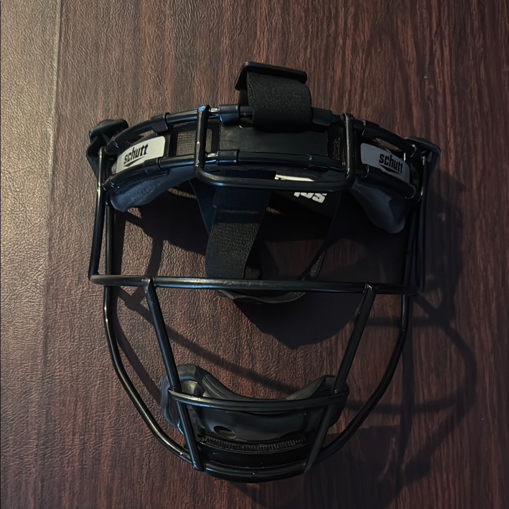 Women's Black Softball Faceguard
